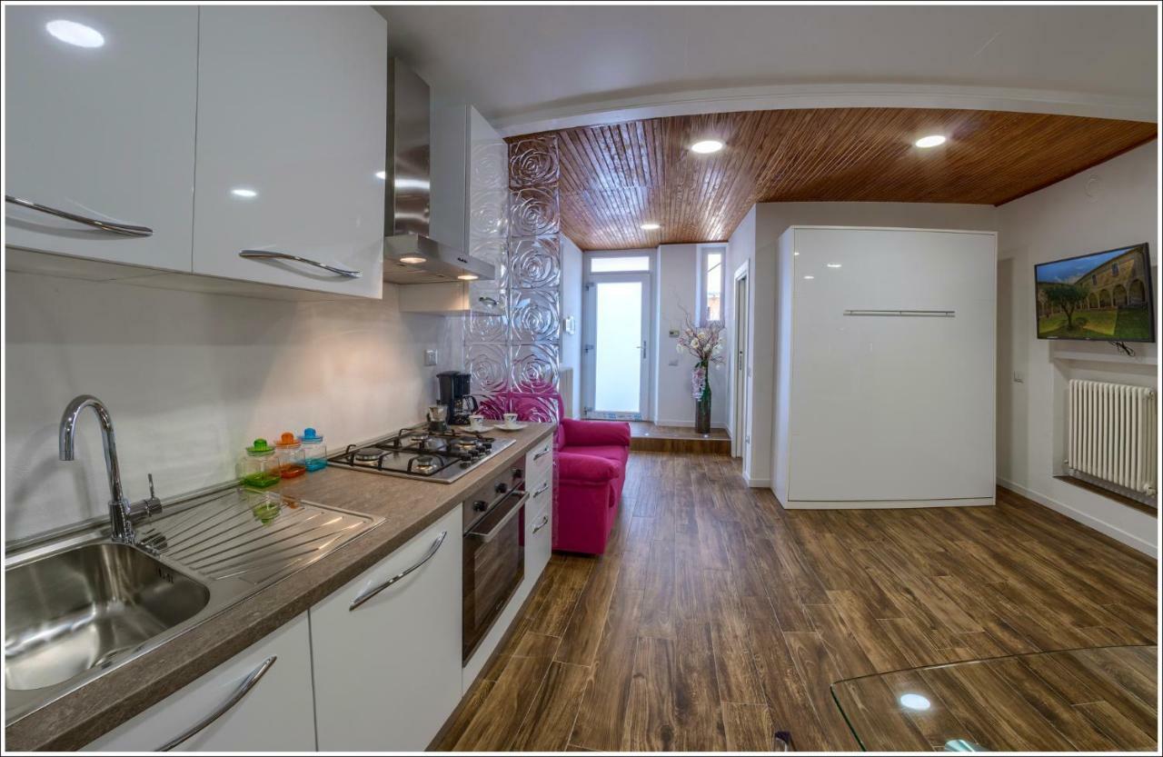 Apartamento Monolocale “Sale & Pepe” Gravedona Exterior foto