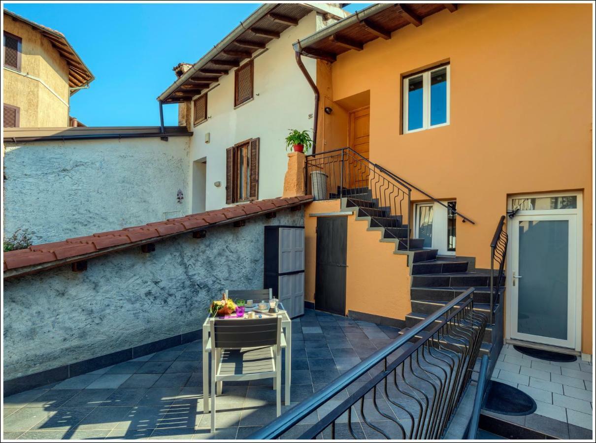 Apartamento Monolocale “Sale & Pepe” Gravedona Exterior foto